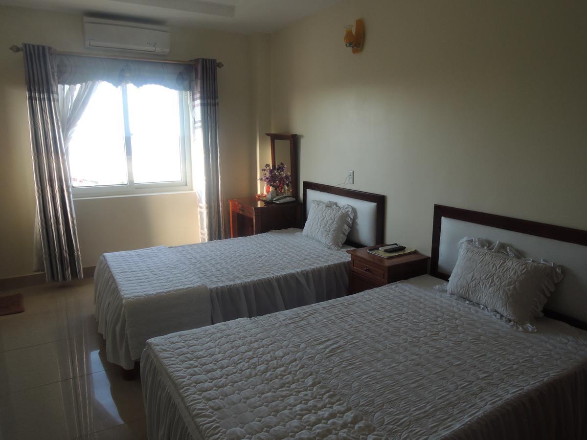 Ngan Ha Hotel ドンホイ エクステリア 写真